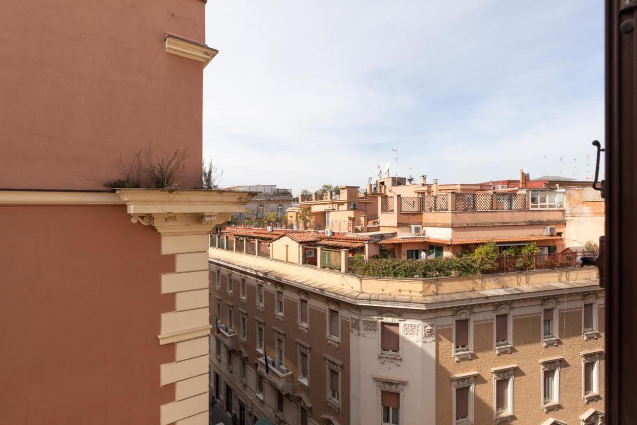 Апартаменты Iflat Veneto Area'S Penthouse Рим Экстерьер фото
